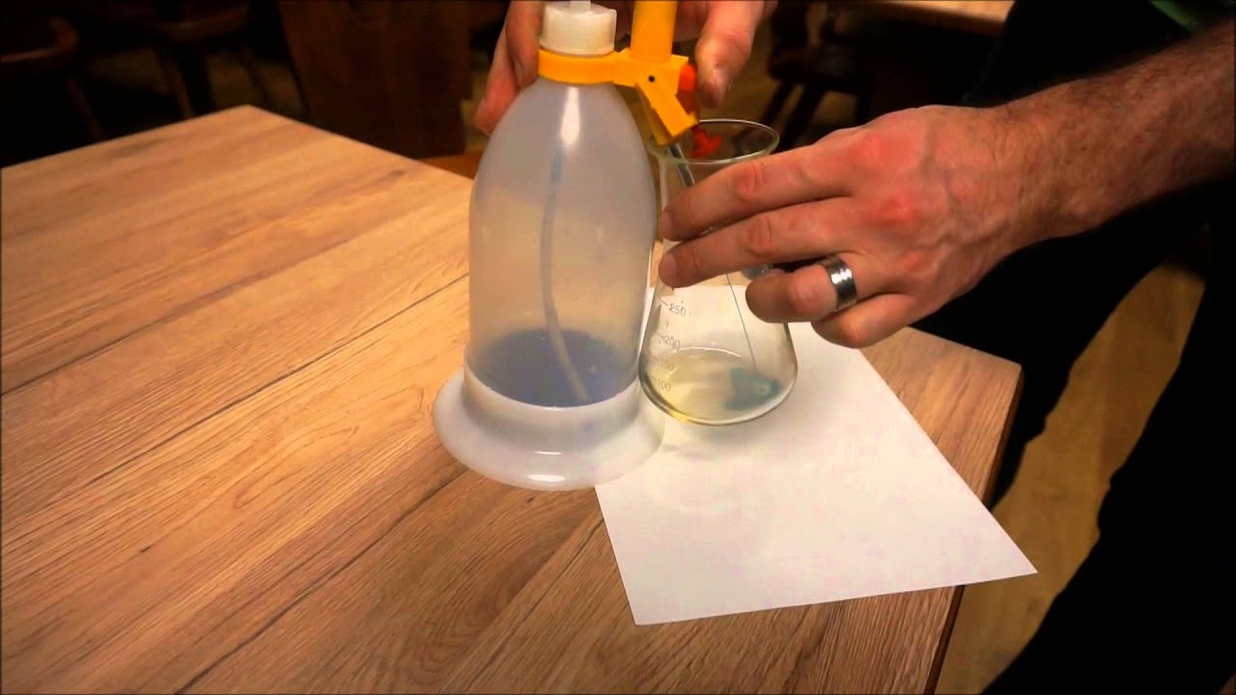 Säuremessung bei Most_Landjugend Mostviertel