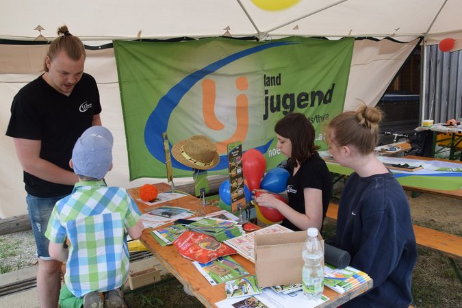 Bezirksentscheid Sensenmähen im Bezirk Raabs