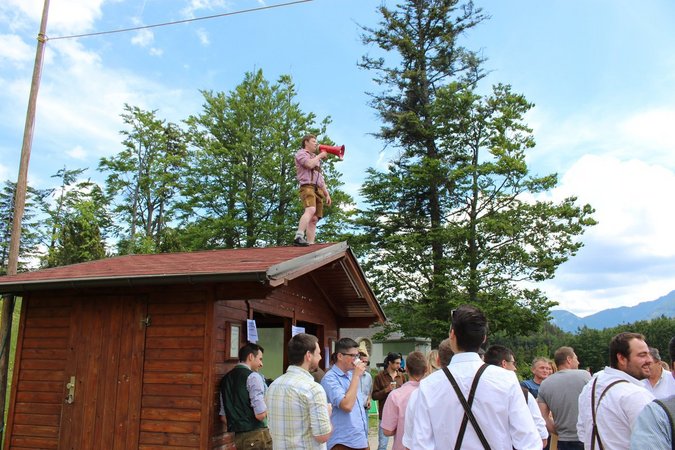 Maibaumumschnitt der LJ Gutenstein