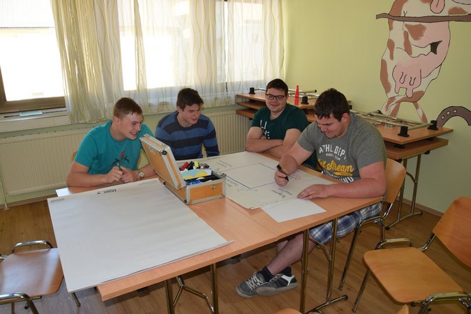 Bezirksklausur Gloggnitz