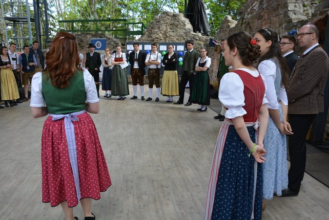 Auftanzt & Aufg'spüt - Wettbewerb 1