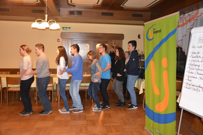 Volkstanzstammtisch im Industrieviertel