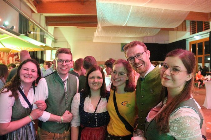 Halle 8 - Kaffee-, Bottle- und Milchbar