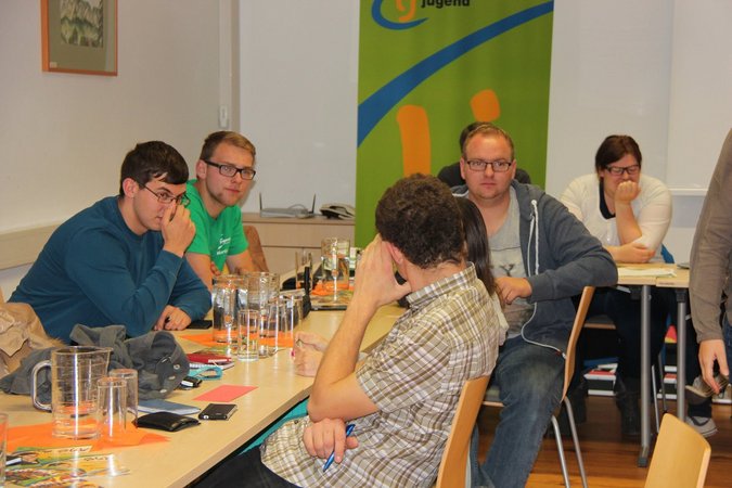 Höllenpartybesprechung & Workshop verFESTigt