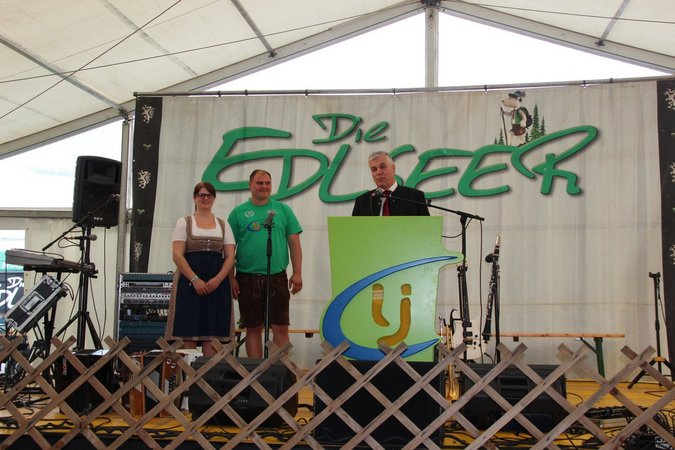 Landesentscheid Sensenmähen