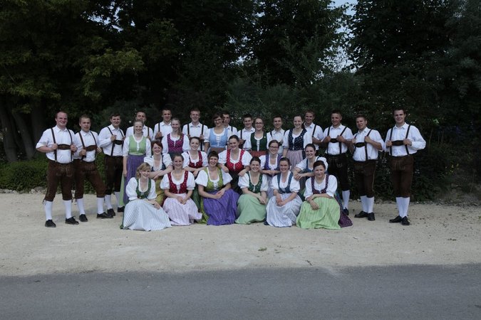 Auftanz Tag der jungen Tracht